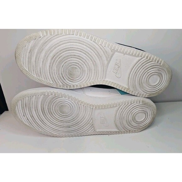 Nike Women's Court Vision LO CZ9352-100 Running Trainer Sneaker Womens Size 10 - Picture 8 of 8